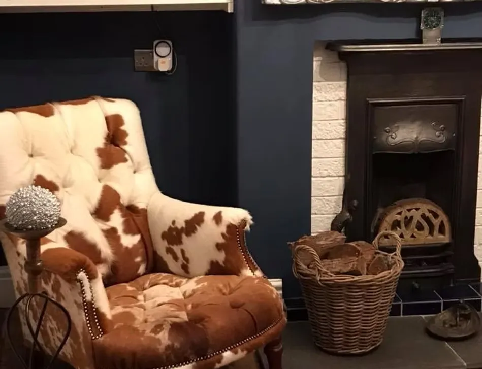 Charlotte Chair - Image 11