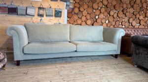 Marlborough 5 seat (290cm) in Roma Fern