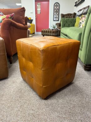 Old English Bruciato Leather Cube